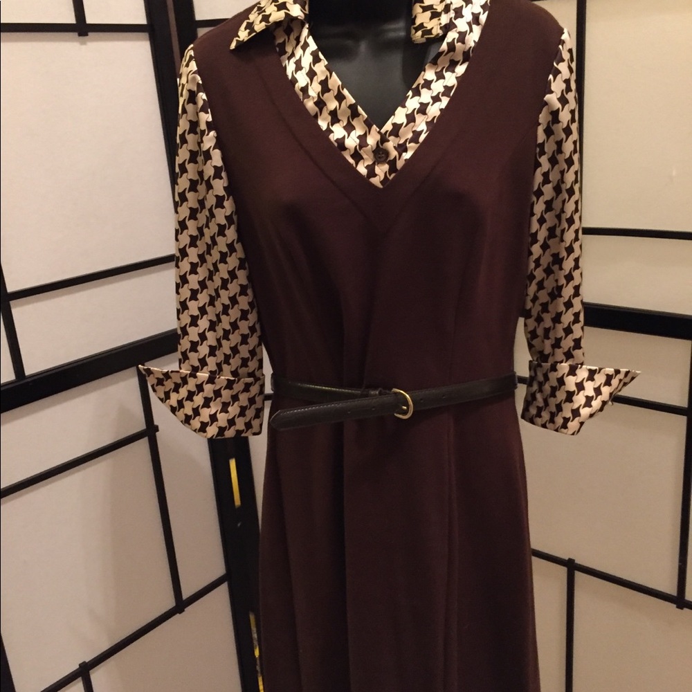 Brown dress